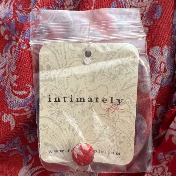 Free people intimates set - Picture 2 of 5